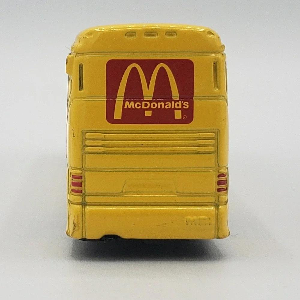 Vtg Y2K Matchbox 1999 McDonalds MC coach yelllow bus‎ Ronald Grimace Hamburgler
